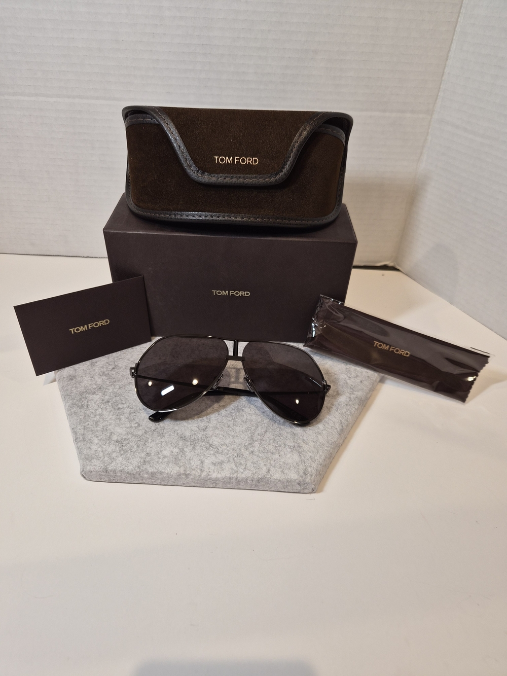 Tom Ford Men’s Aviator Sunglasses with Brown Case - Brown/Black